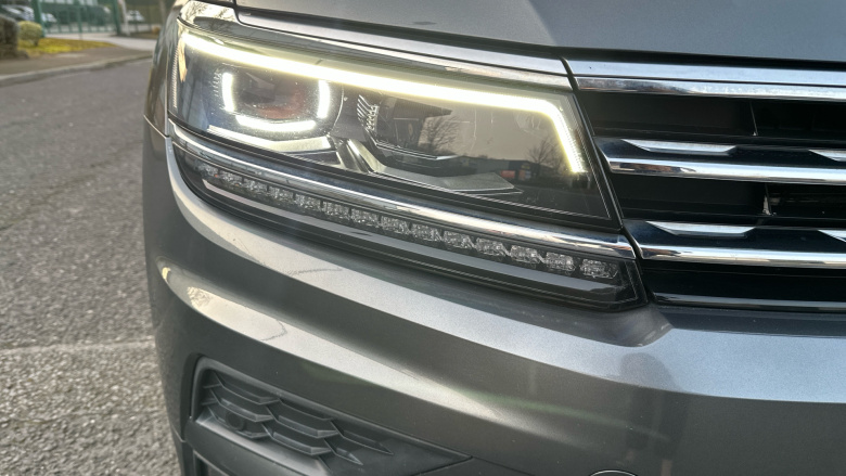 Volkswagen Tiguan 2.0 TDi 150 SEL 5dr DSG Diesel Estate